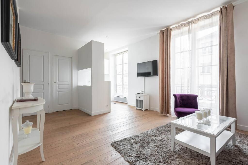 Appartement Vintage Le Bon Marche - Ii