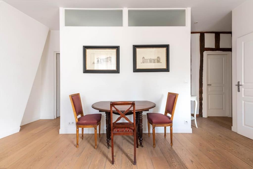 Vintage Le Bon Marche - Ii Appartement